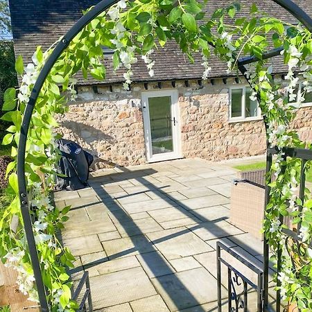 Luxury Detached Peak District Stone Barn - Dog Friendly Villa Hazelwood Ngoại thất bức ảnh